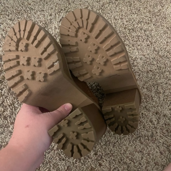 Soda platform booties - Picture 3 of 4